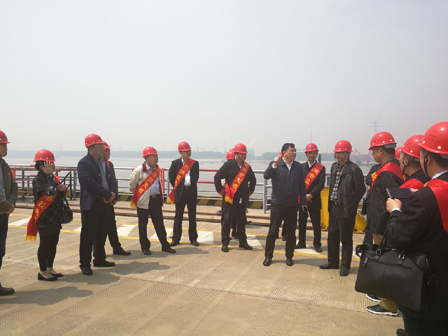 ��Ȧ- (�й���)��ȦΪ�Ķ���