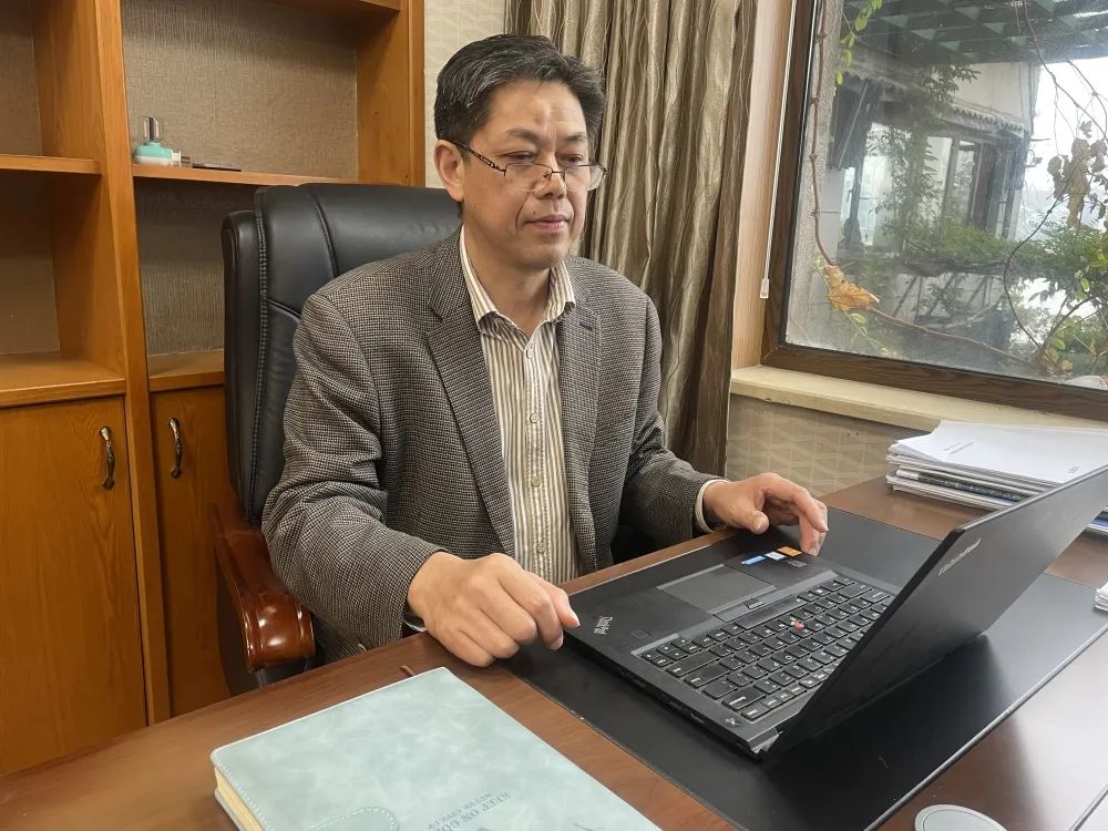 ��Ȧ- (�й���)��ȦΪ�Ķ���