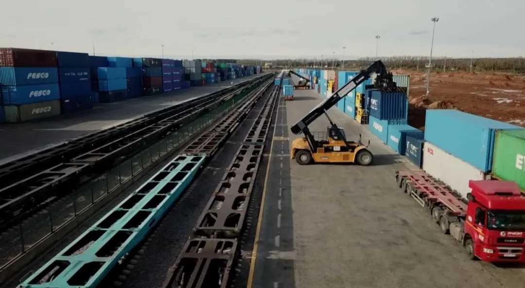 ��Ȧ- (�й���)��ȦΪ�Ķ���